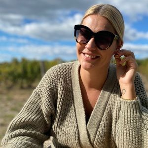 Meet your Posher, Ksenia